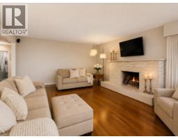 68 Bonnymuir Drive, West Vancouver, BC V7S1L2 Photo 11