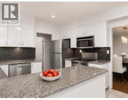 68 Bonnymuir Drive, West Vancouver, BC V7S1L2 Photo 14
