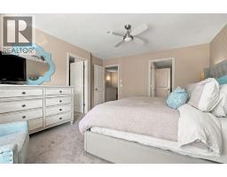 2952 Peacekeepers Way Sw, Calgary, AB T3E7R6 Photo 18