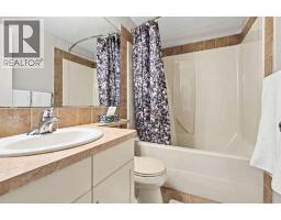 2952 Peacekeepers Way Sw, Calgary, AB T3E7R6 Photo 41