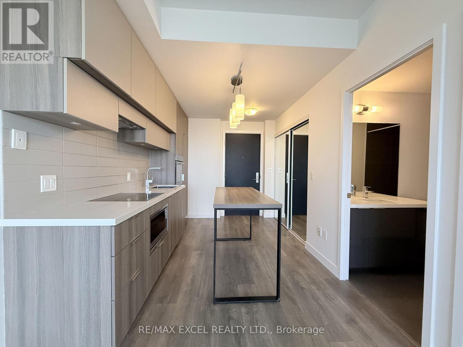 5603 - 8 EGLINTON AVENUE E, Toronto (Mount Pleasant West) — photo 3