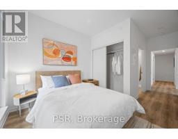 710 - 101 Roehampton Avenue, Toronto, ON M4P2W2 Photo 10