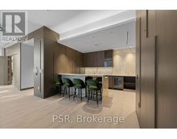 710 - 101 Roehampton Avenue, Toronto, ON M4P2W2 Photo 24