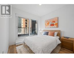 710 - 101 Roehampton Avenue, Toronto, ON M4P2W2 Photo 9