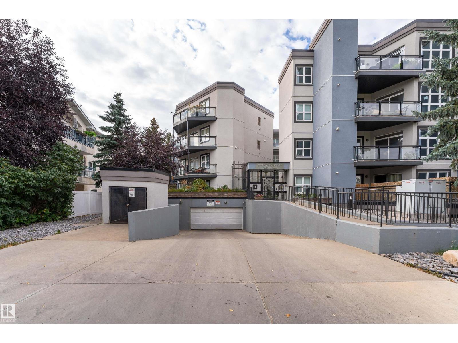 #104 11933 106 AV NW - 1