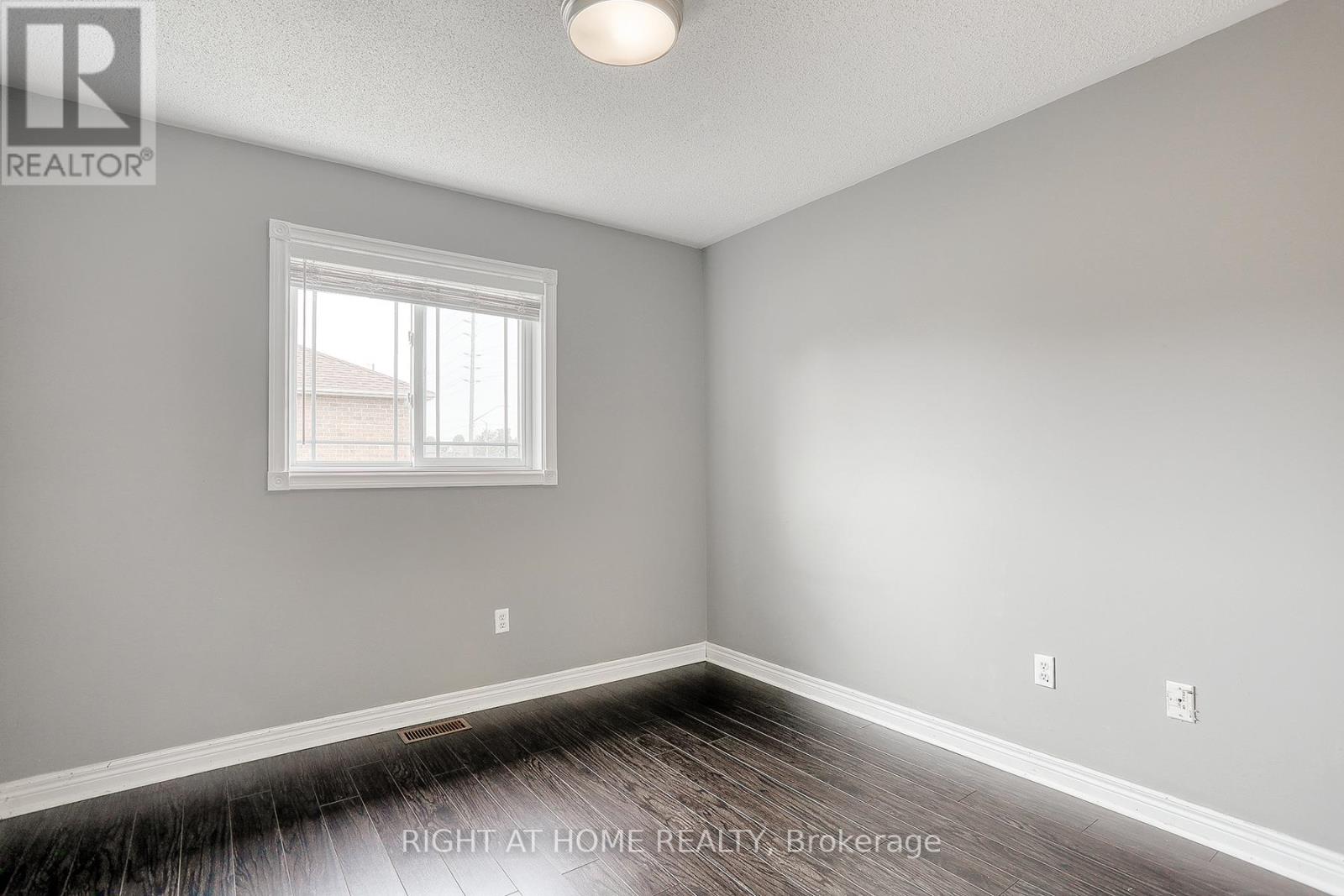 UPPER- 37 Brockman Crescent, Ajax, ON photo 23