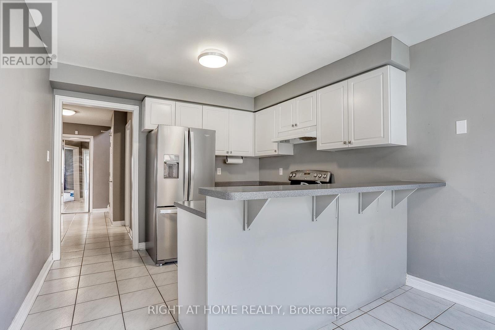 UPPER - 37 BROCKMAN CRESCENT, Ajax (Central West) — photo 8