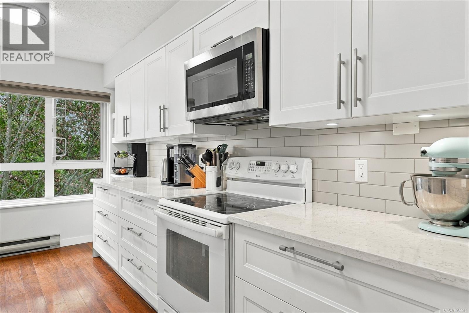 #303 1500 Elford St - 5