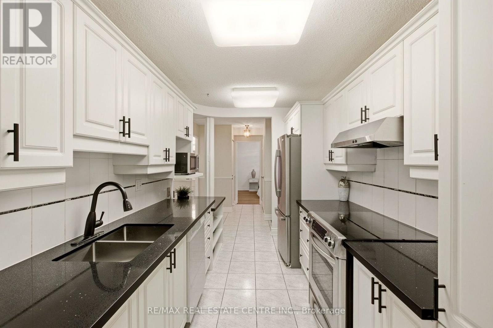 #602 2055 UPPER MIDDLE ROAD - Image 13