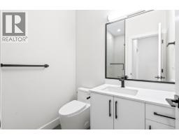 101 3532 Hastings Street, Port Coquitlam, BC V3E0A6 Photo 34