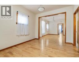 5015 52a Street, Camrose, AB T4V3Y7 Photo 10