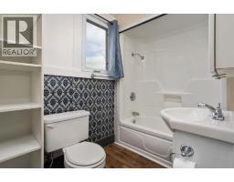 5015 52a Street, Camrose, AB T4V3Y7 Photo 8