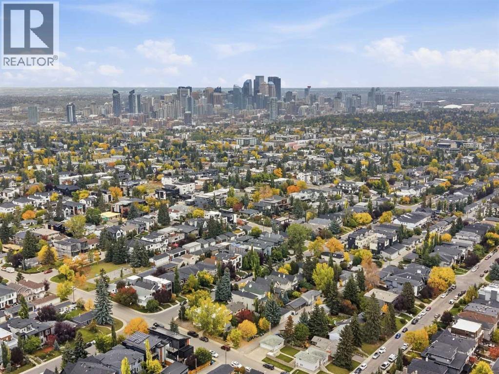 2235 31 Avenue SW - 8
