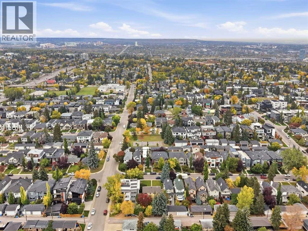2235 31 Avenue SW - 9