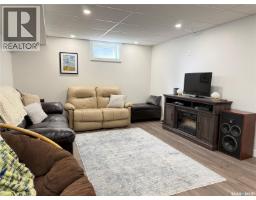 212 Ash Drive, Weyburn, SK S4H0S2 Photo 15