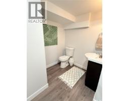 212 Ash Drive, Weyburn, SK S4H0S2 Photo 18