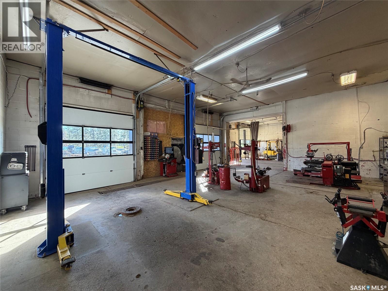 1123 Industrial DRIVE, Hudson Bay — photo 12