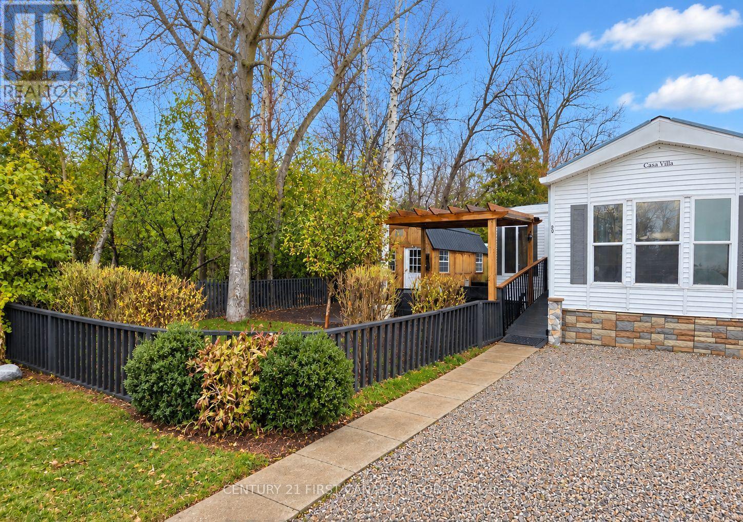 79681 BLUEWATER HIGHWAY, Central Huron (Goderich) — photo 2