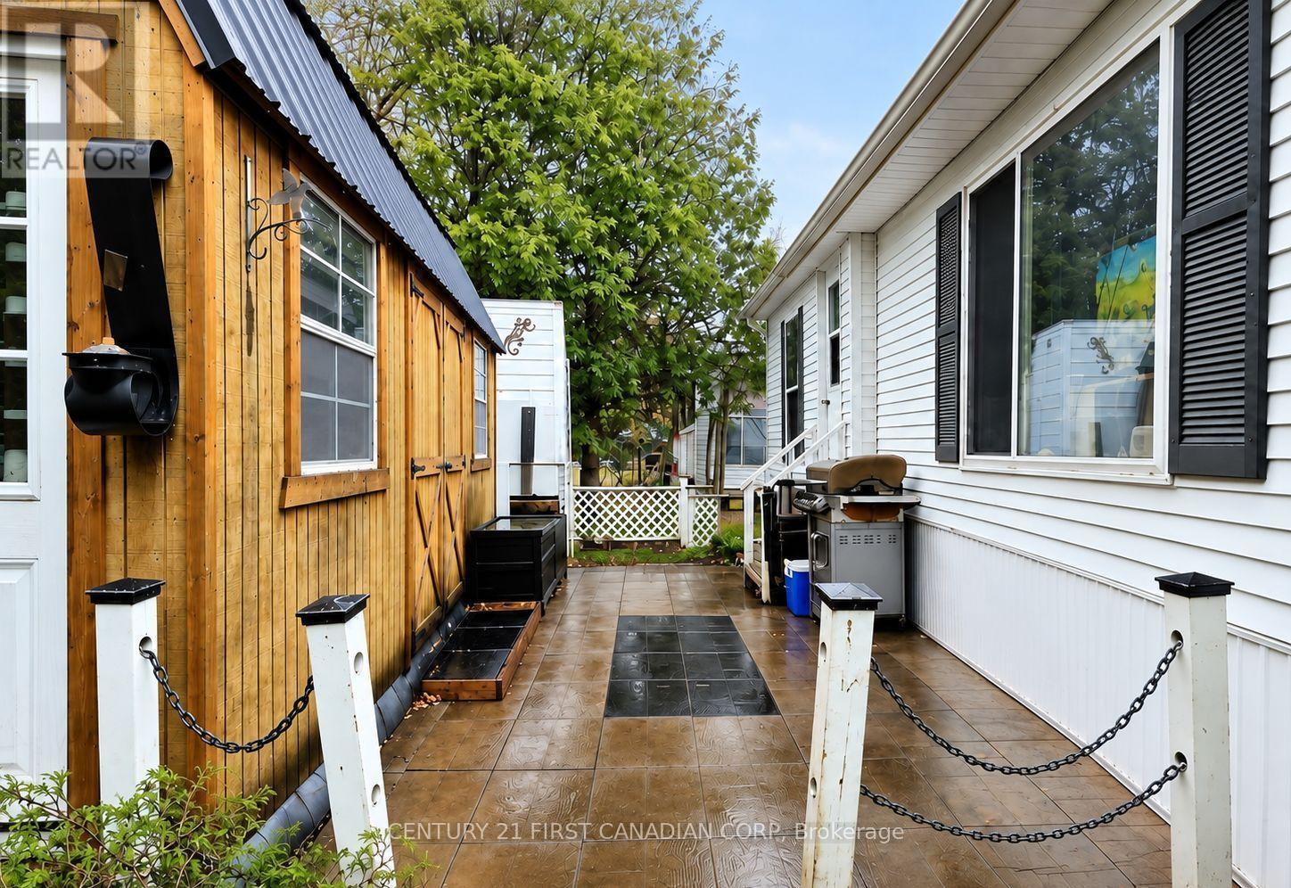 79681 BLUEWATER HIGHWAY, Central Huron (Goderich) — photo 4