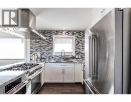 Storage - 586 Prospect Drive Sw, Medicine Hat, AB T1A4C1 Photo 16