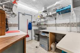 1a , 10020 Jasper Avenue, Edmonton, AB T5J1R2 Photo 32