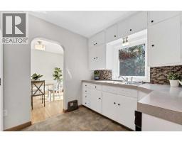 Furnace - 337 8 Street Sw, Medicine Hat, AB T1A4L8 Photo 13