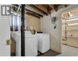 337 8 Street Sw, Medicine Hat, AB T1A4L8 Photo 35