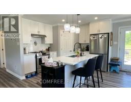 318 Norris Road, Tay Valley, ON K7H3C6 Photo 8
