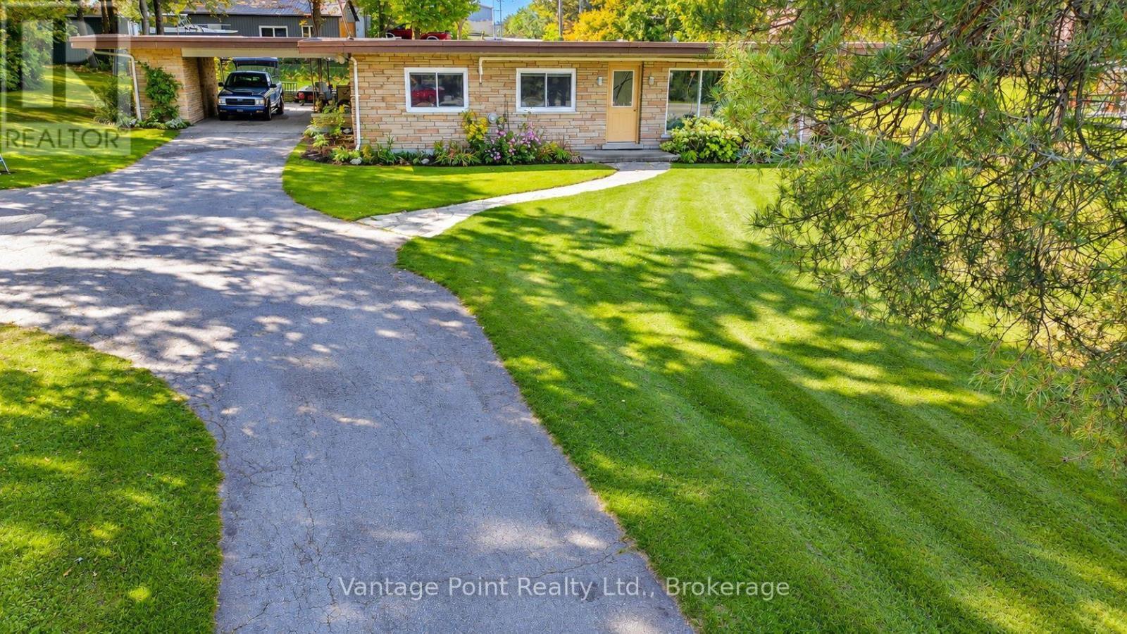 317048 6 & 10 HIGHWAY, Chatsworth — photo 3