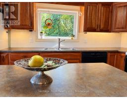 317048 6 & 10 Highway, Chatsworth, ON N0H1G0 Photo 15