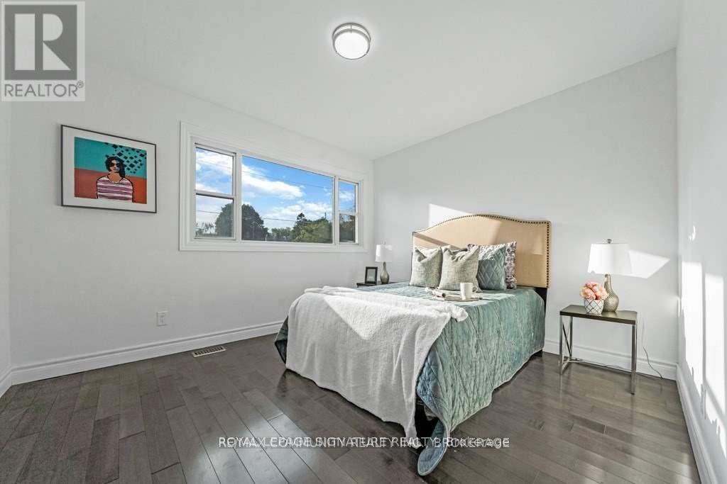 UPPER - 11 MID PINES ROAD, Toronto (Woburn) — photo 8