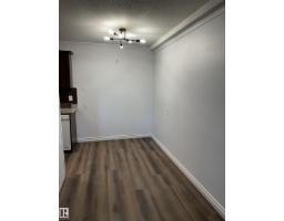 #102 10633 81 Av Nw, Edmonton, AB T6E1Y1 Photo 14