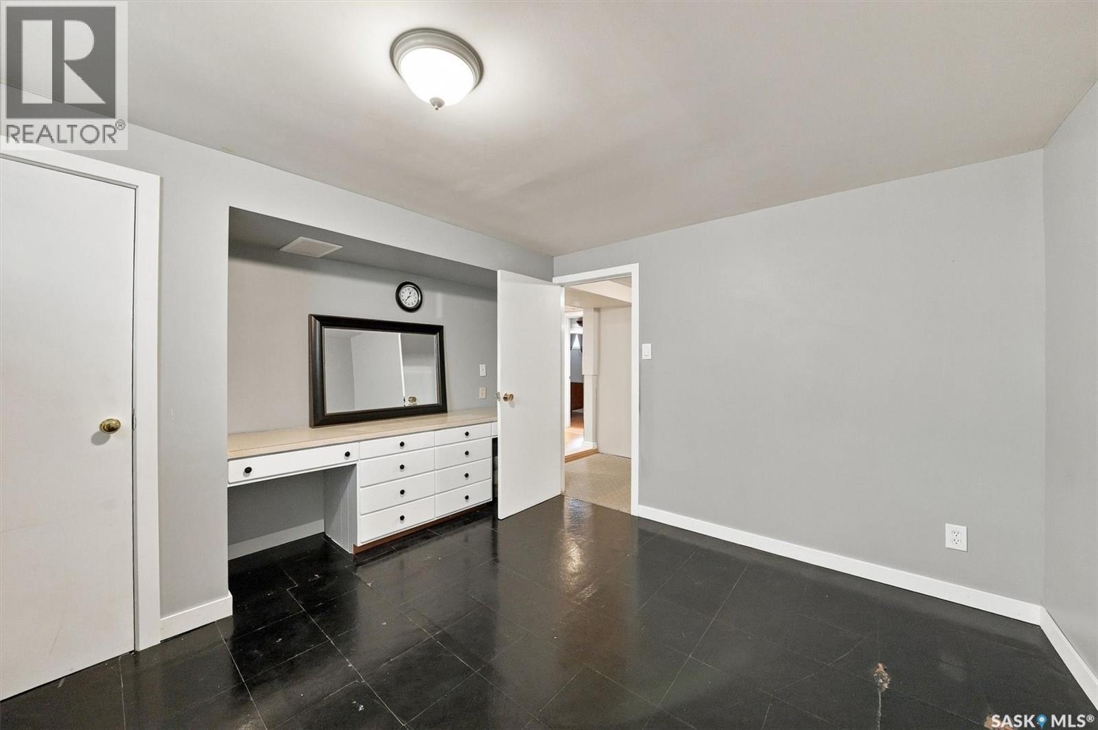416 Willow STREET E - 34