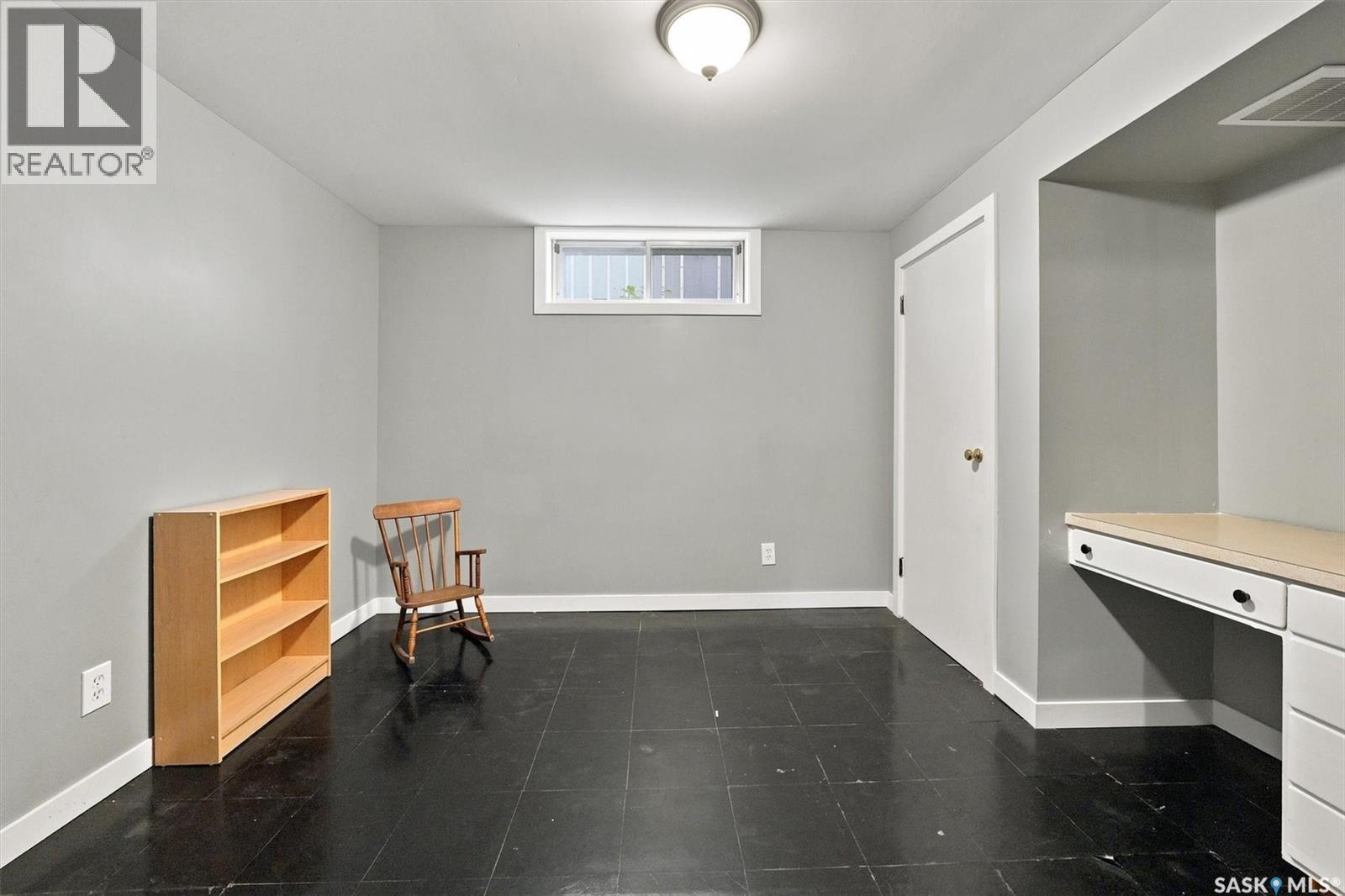 416 Willow STREET E - 35