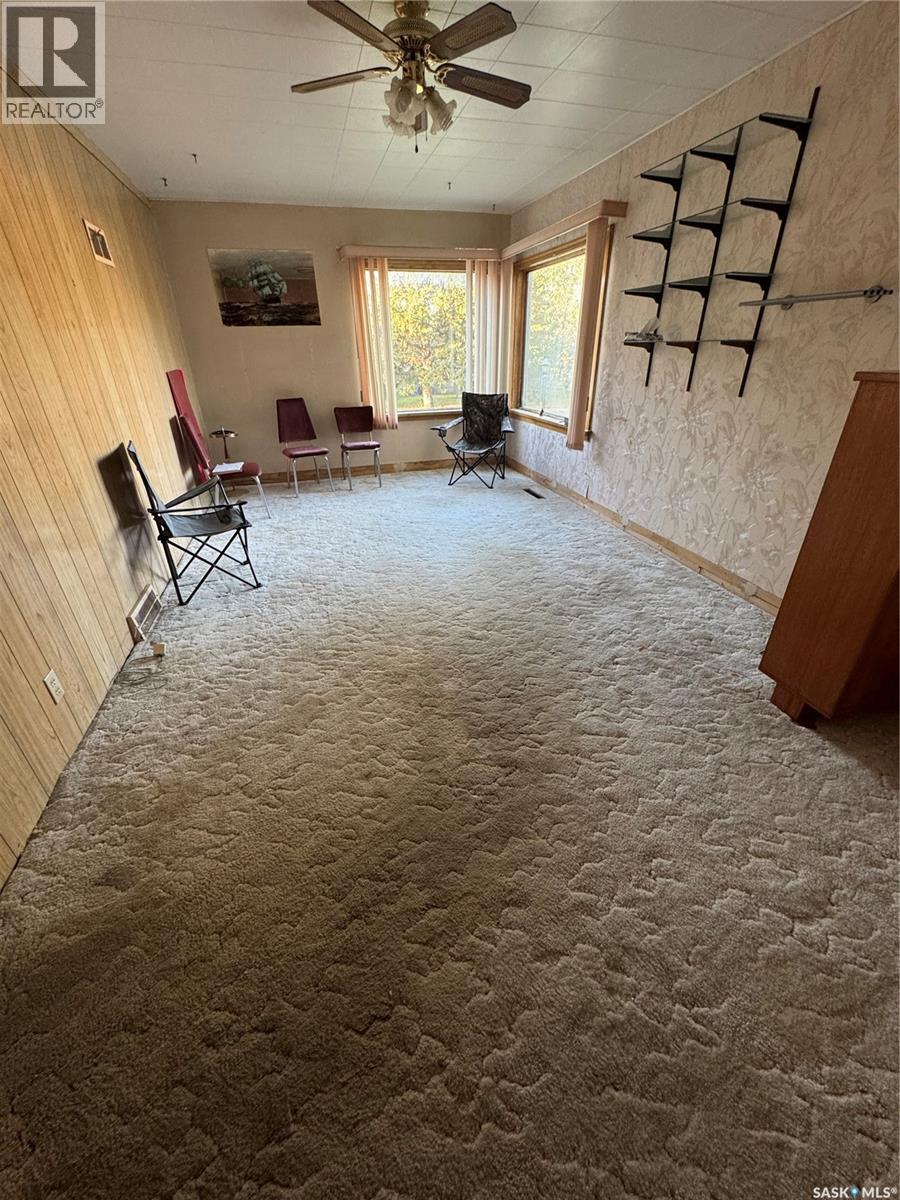 67 3rd STREET E, Birch Hills — photo 3