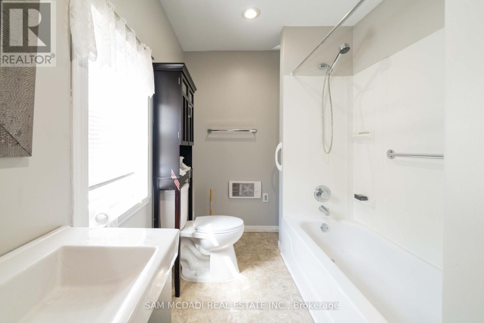 187 ERIE STREET, Port Colborne (Main Street) — photo 12