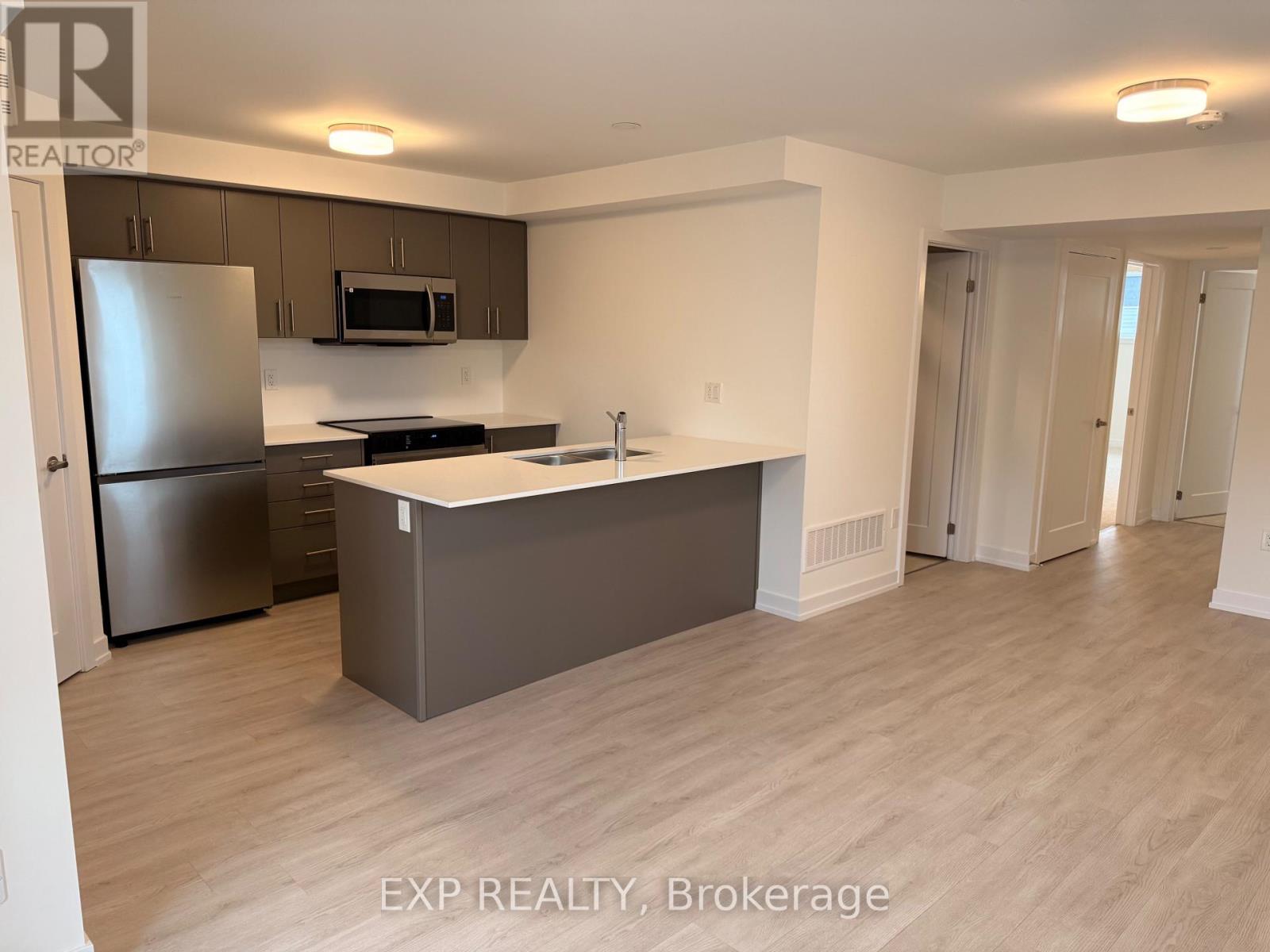 35 - 42 LOWES RD. WEST ROAD, Guelph (Clairfields/Hanlon Business Park) — photo 11