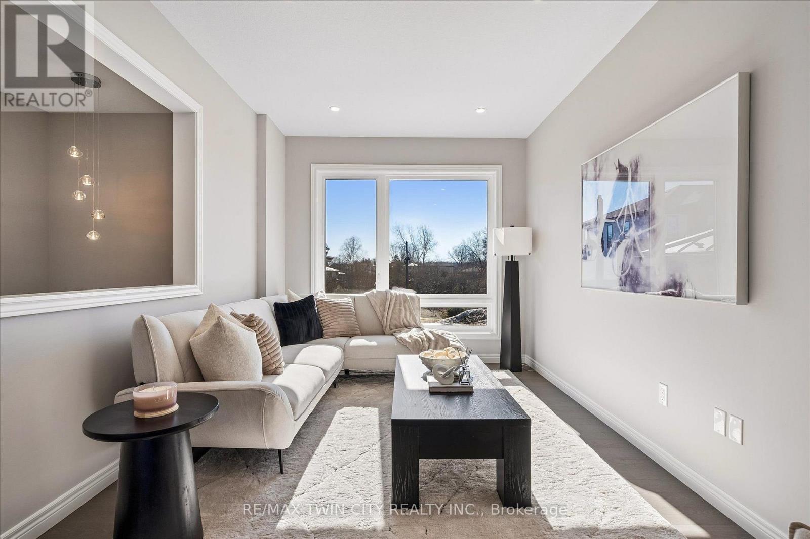 23 SORA LANE, Guelph (Grange Road) — photo 4