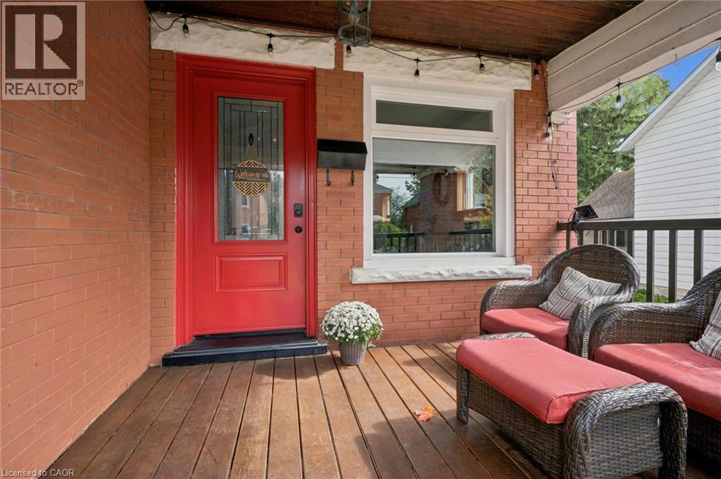 173 CEDAR Street S, Kitchener — photo 5