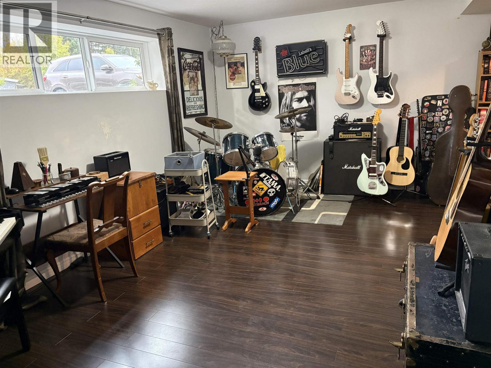 6828 FAIRMONT CRESCENT - 25