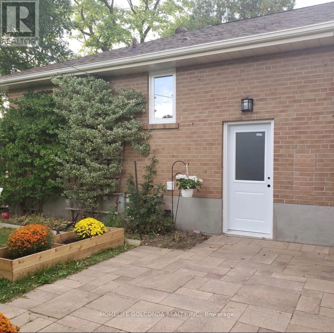 Photo of 8 Hazelglen Avenue