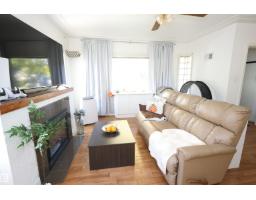 Bedroom 3 - 12229 88 St Nw, Edmonton, AB T5B3S7 Photo 6
