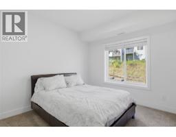 2046 Robson Place Unit# 216, Kamloops, BC V2E0A5 Photo 15