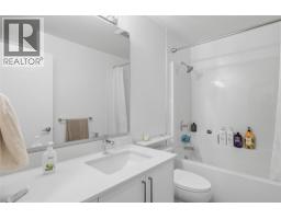2046 Robson Place Unit# 216, Kamloops, BC V2E0A5 Photo 18