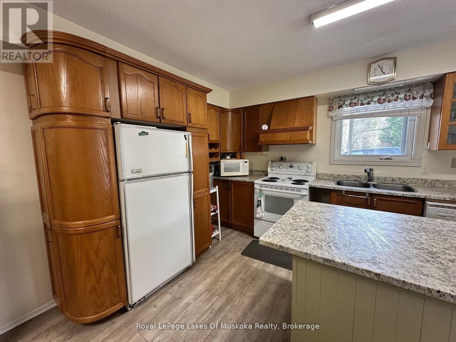 250 STEPHENSON RD 12 WEST ROAD W, Huntsville (Stephenson) — photo 10