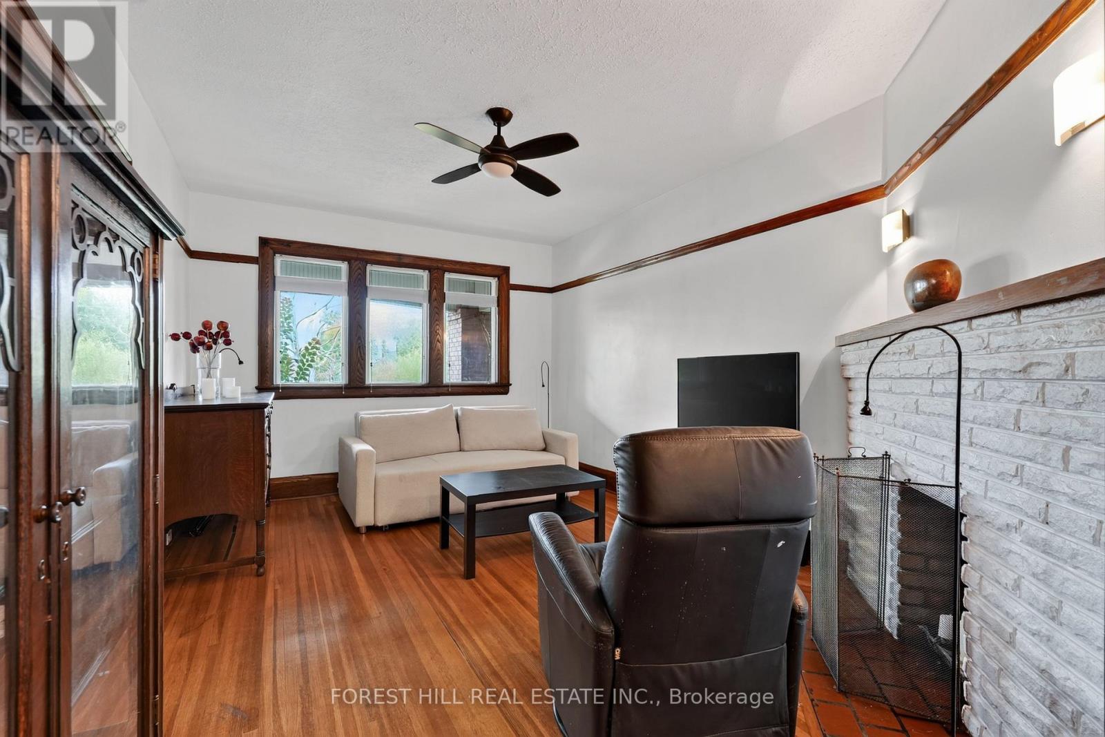 263 LAUDER AVENUE - Image 33
