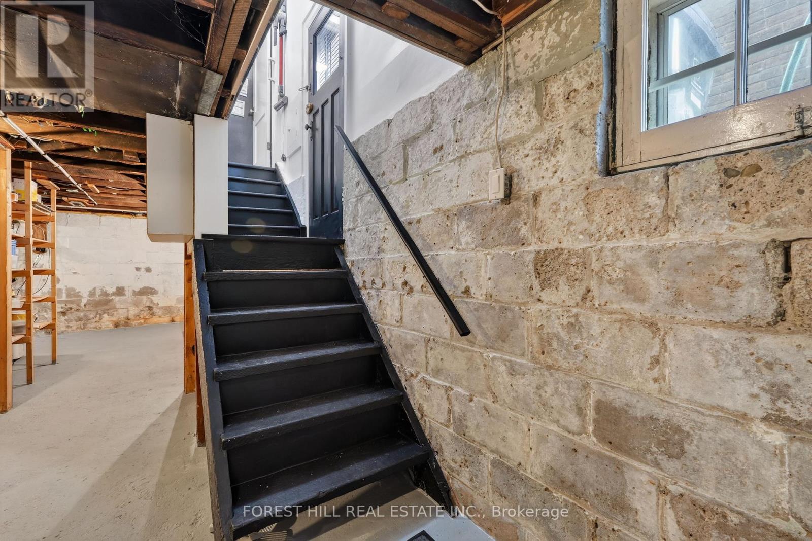 263 LAUDER AVENUE - Image 35