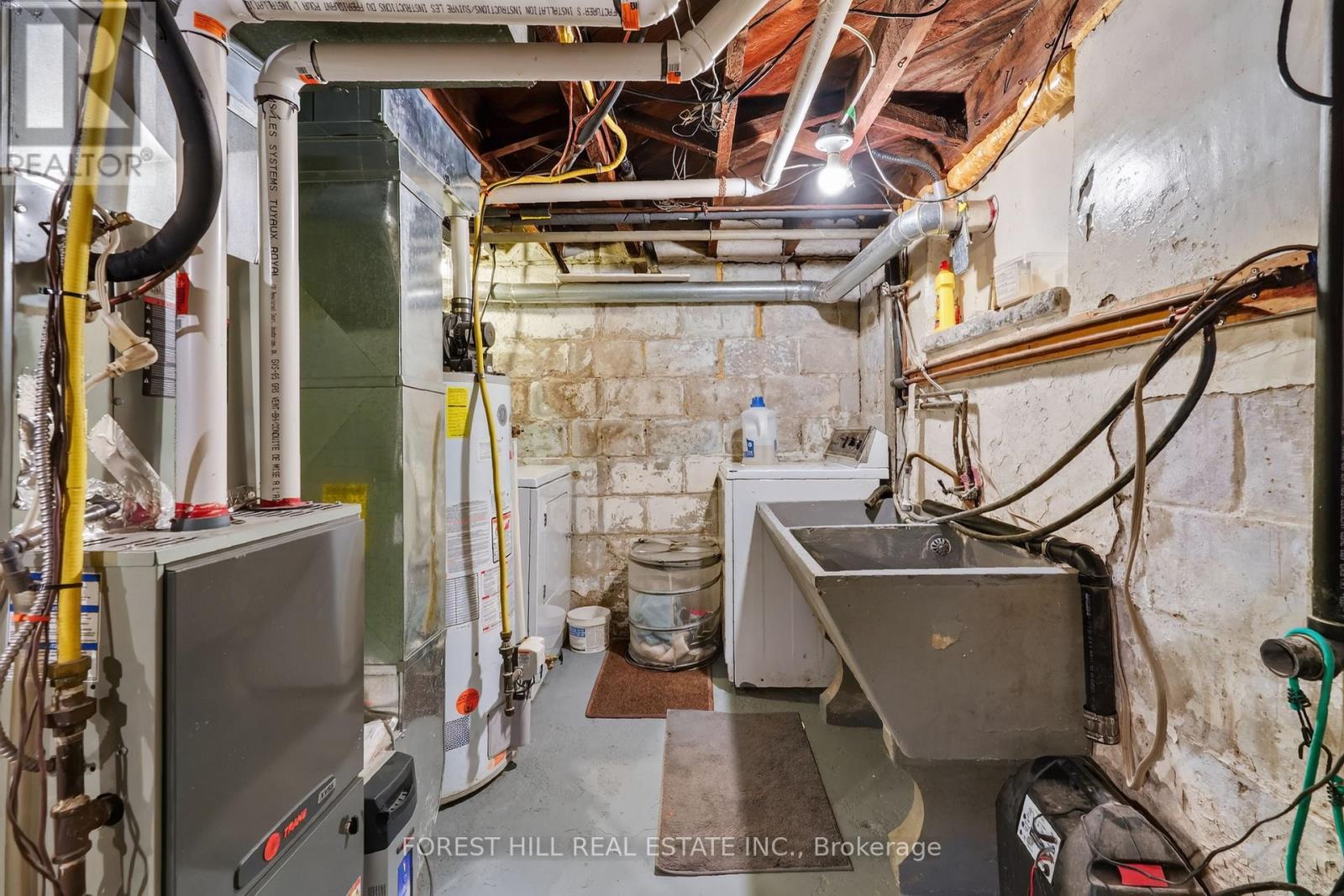 263 LAUDER AVENUE - Image 36