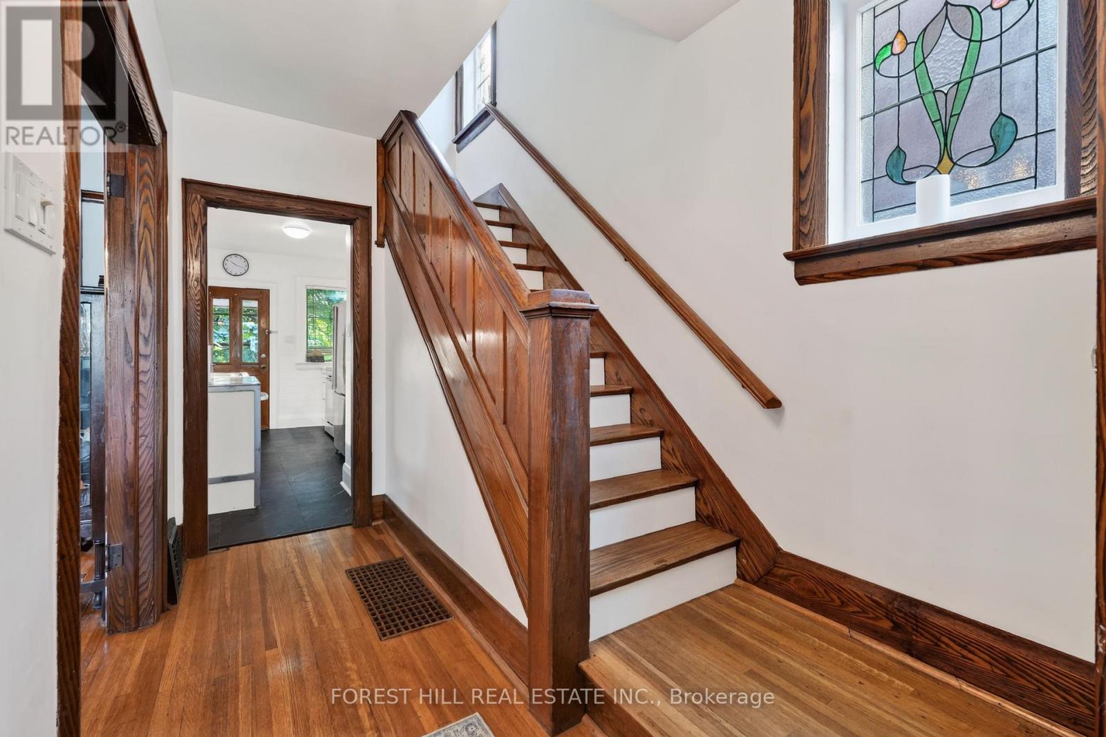 263 LAUDER AVENUE - 7