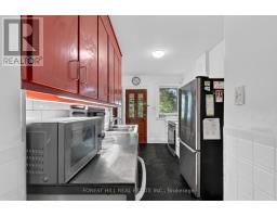 263 Lauder Avenue, Toronto, ON M6E3H5 Photo 15